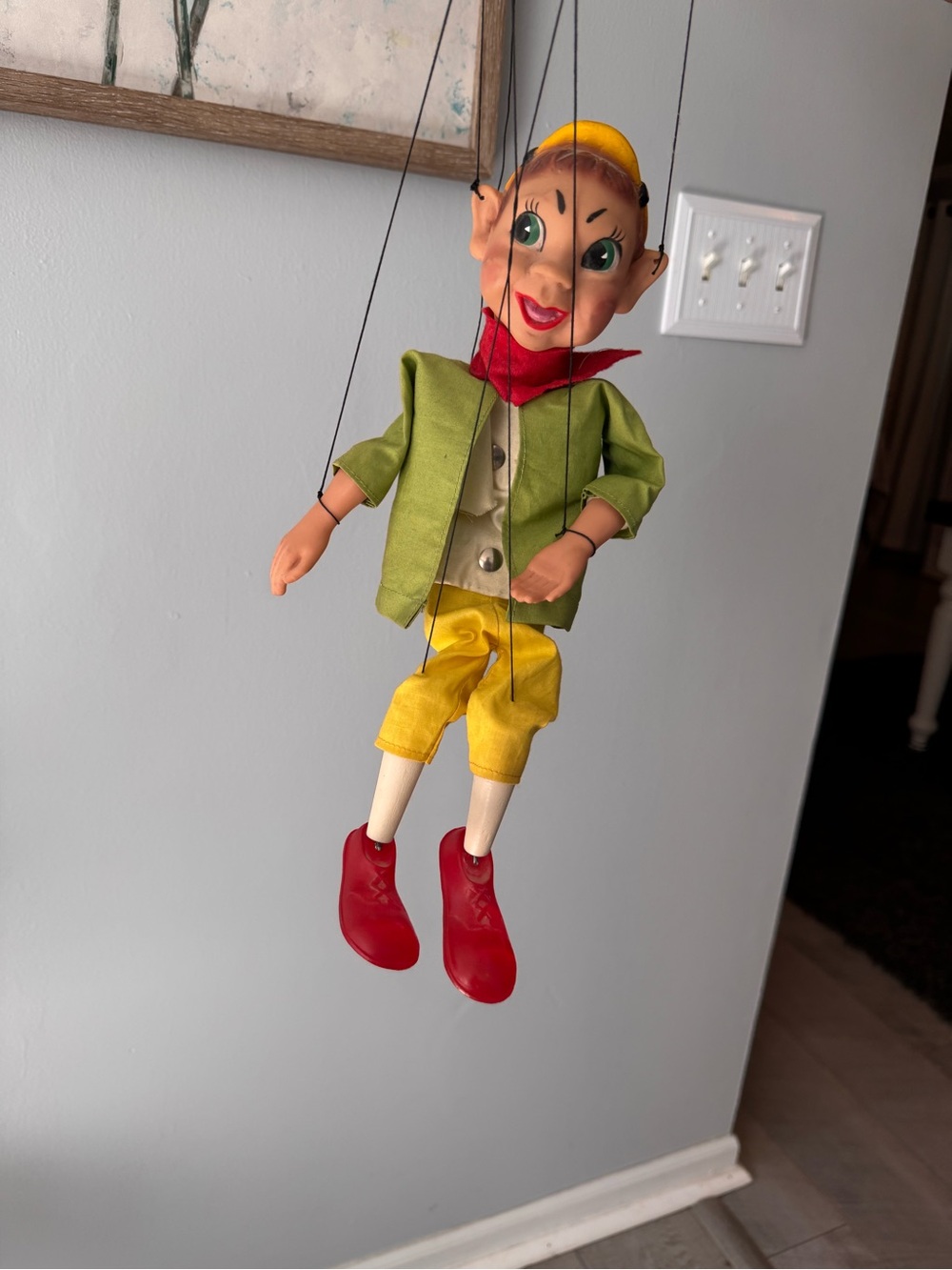 Vintage Hazelle Inc. Tyrolean Boy Marionette – Airplane Control Puppet - Picture 4 of 14